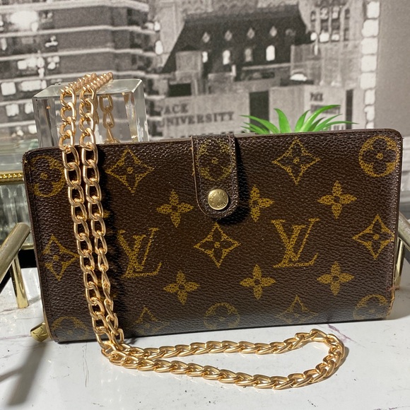 Louis Vuitton Handbags - Authentic Louis Vuitton Monogram Long French Kisslock Wallet